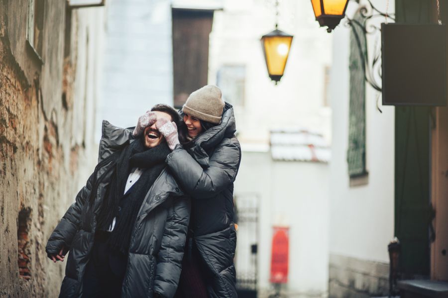 NYE Couple in Alley